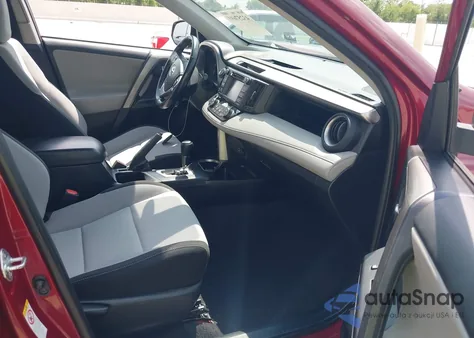 2018 Toyota Rav4 Xle from USA, damaged, VIN JTMWFREV1JD113984